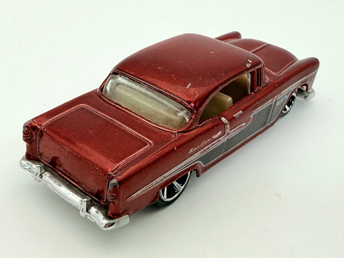 55 Chevy Hot Wheels Czerwony 1:64 – zdjęcie 2