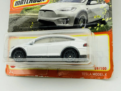 Tesla Model X Matchbox 2022 Mainline 1:64 Blister Biały – zdjęcie 2