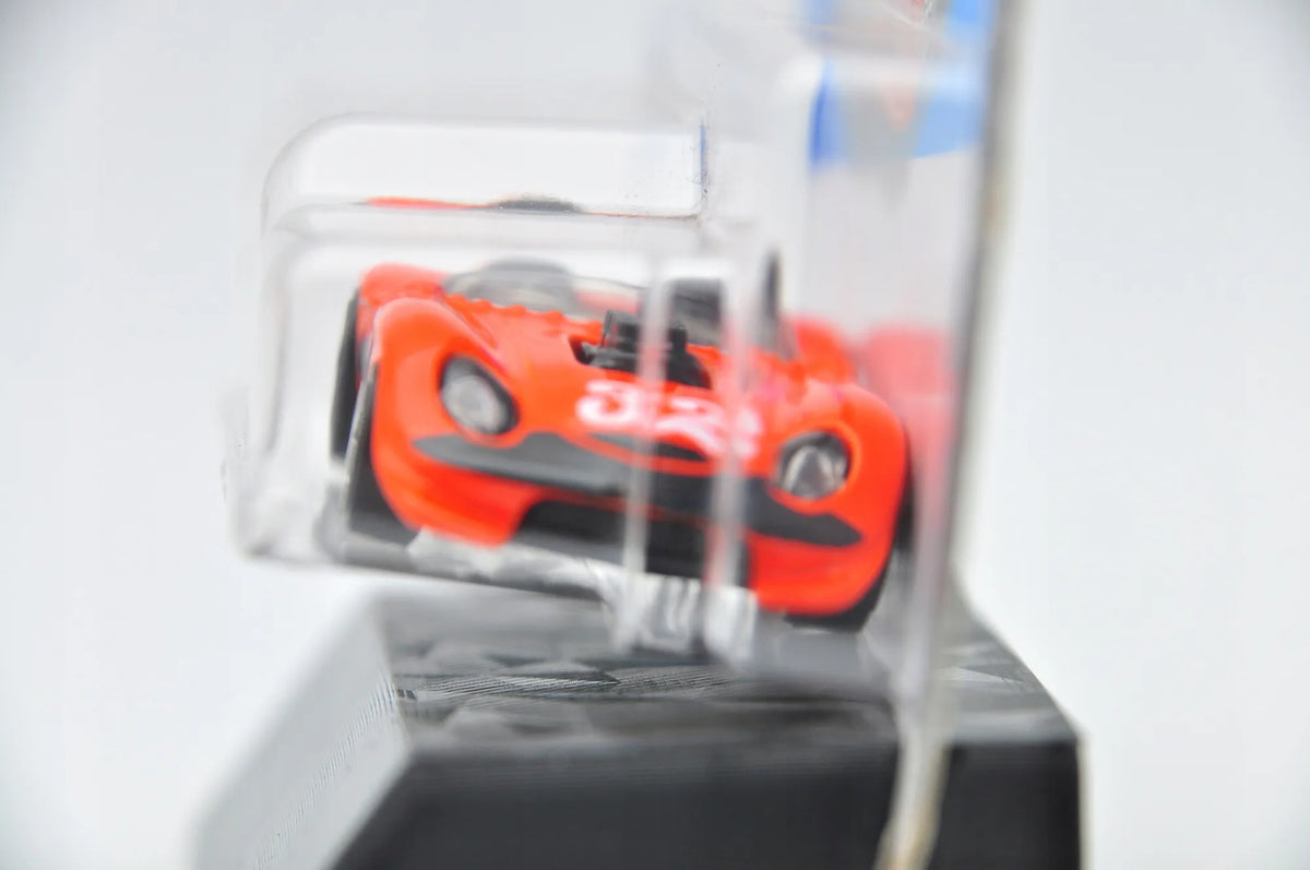 GLORY CHASER Hot Wheels 2024 Czerwony 1:64 – zdjęcie 2