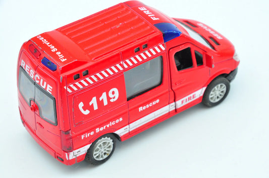 Mercedes-Benz Sprinter Straż pożarna Czerwony 1:43 RESCUE 119 – zdjęcie 2