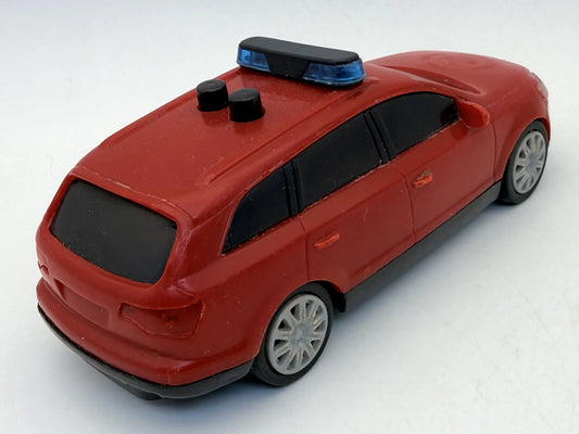 Audi Q8 Fire Dept Light & Sound Straż pożarna '90 Czerwony 1:32 – zdjęcie 2