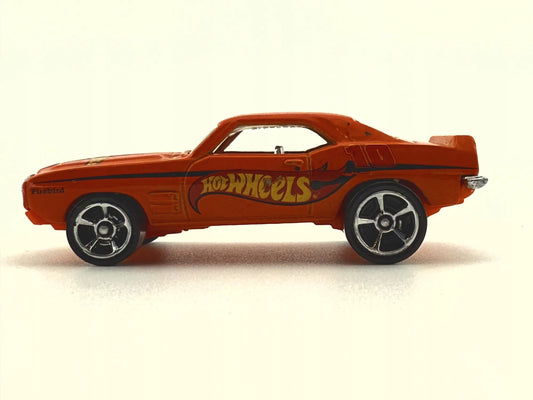 Plymouth Cuda Mainline Hot Wheels Pomarańczowy 1:64 – zdjęcie 2