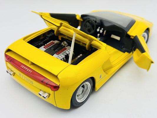 Ferrari Mythos Revell 1991 1:18 Luzak Żółty – zdjęcie 2