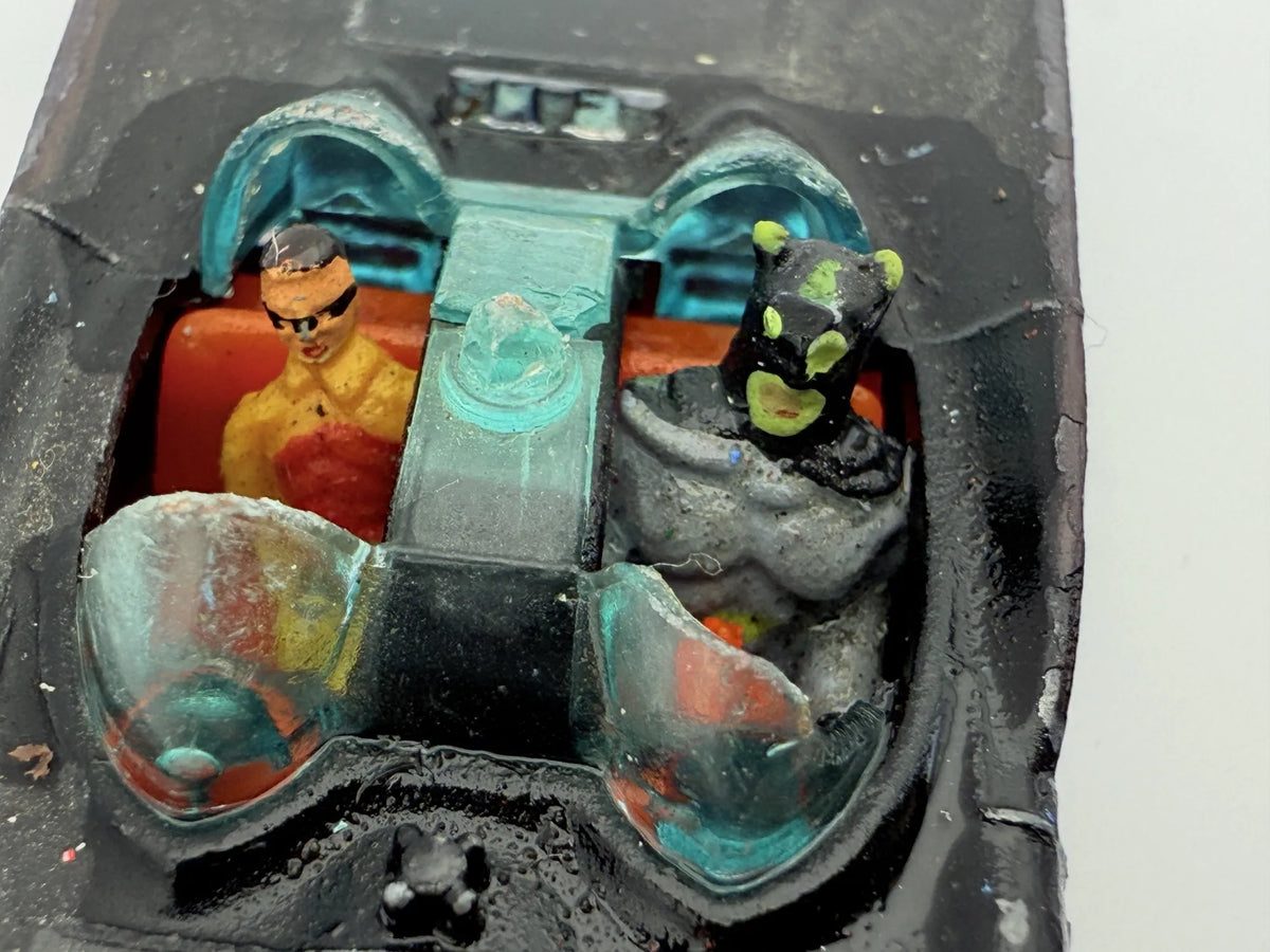 Batmobile i 2 figurki, Corgi, Made in Great Britain, Die cast 1:64 – zdjęcie 2