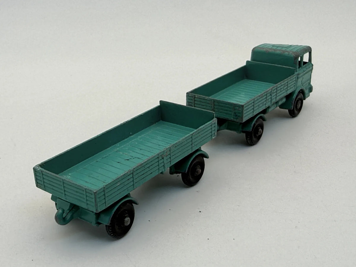 Ciężarówka Mercedes Trailer Matchbox 1971 Turkusowy 1:76 Made in England – zdjęcie 2