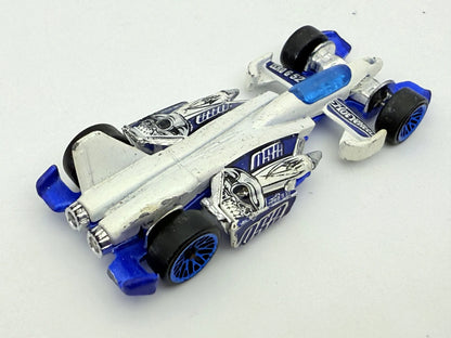 Jet Threat 3.0 Hot Wheels Niebiesko-Biała 1:64 – zdjęcie 2