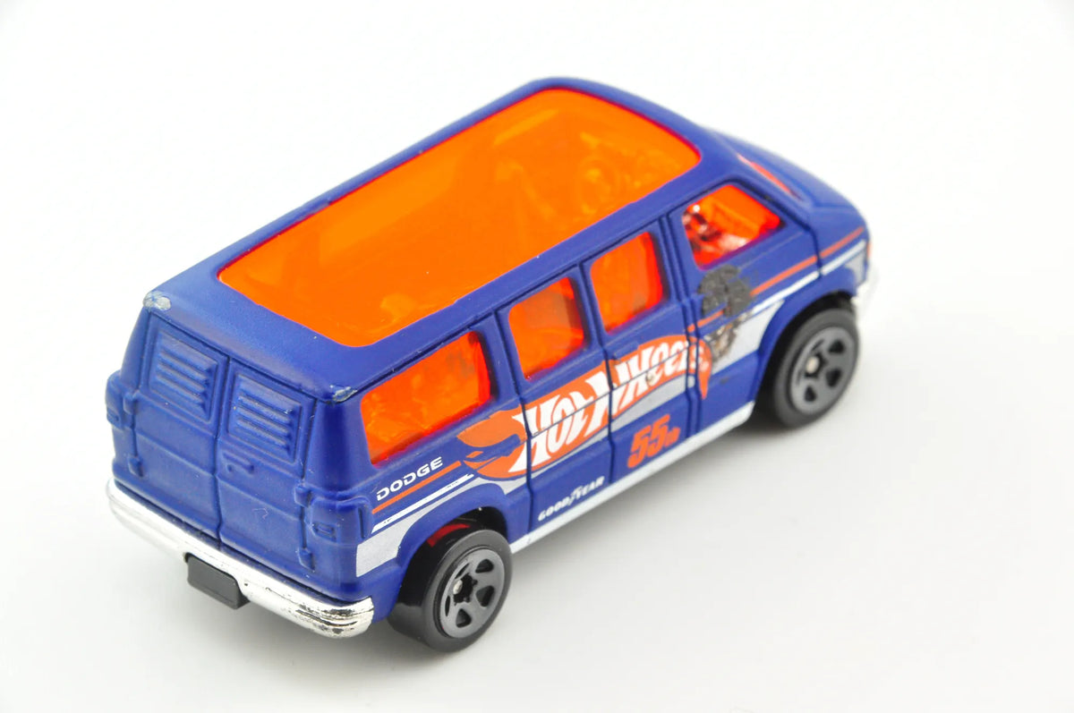 Dodge Van, Hot Wheels, die cast resoraki, 1:64 – zdjęcie 2