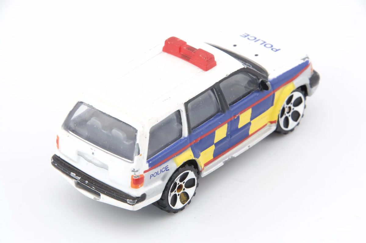 Ford Explorer Police Tonka Biały 1:64 – zdjęcie 2