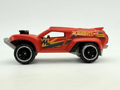 Dune Crusher Hot Wheels Czerwony 1:64 – zdjęcie 3