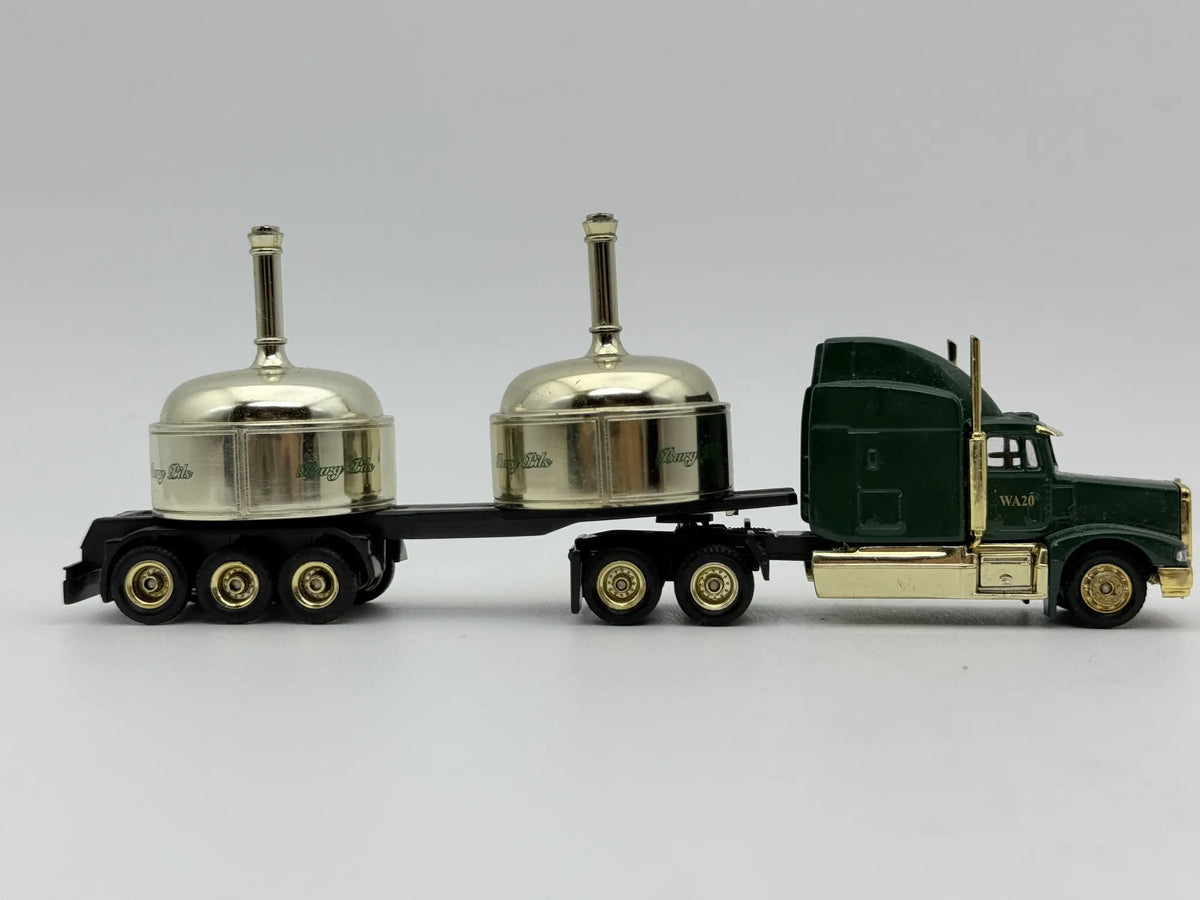 Peterbilt 377 High Speed 1:64 Ciągnik Siodłowy Blister Złoty – zdjęcie 3
