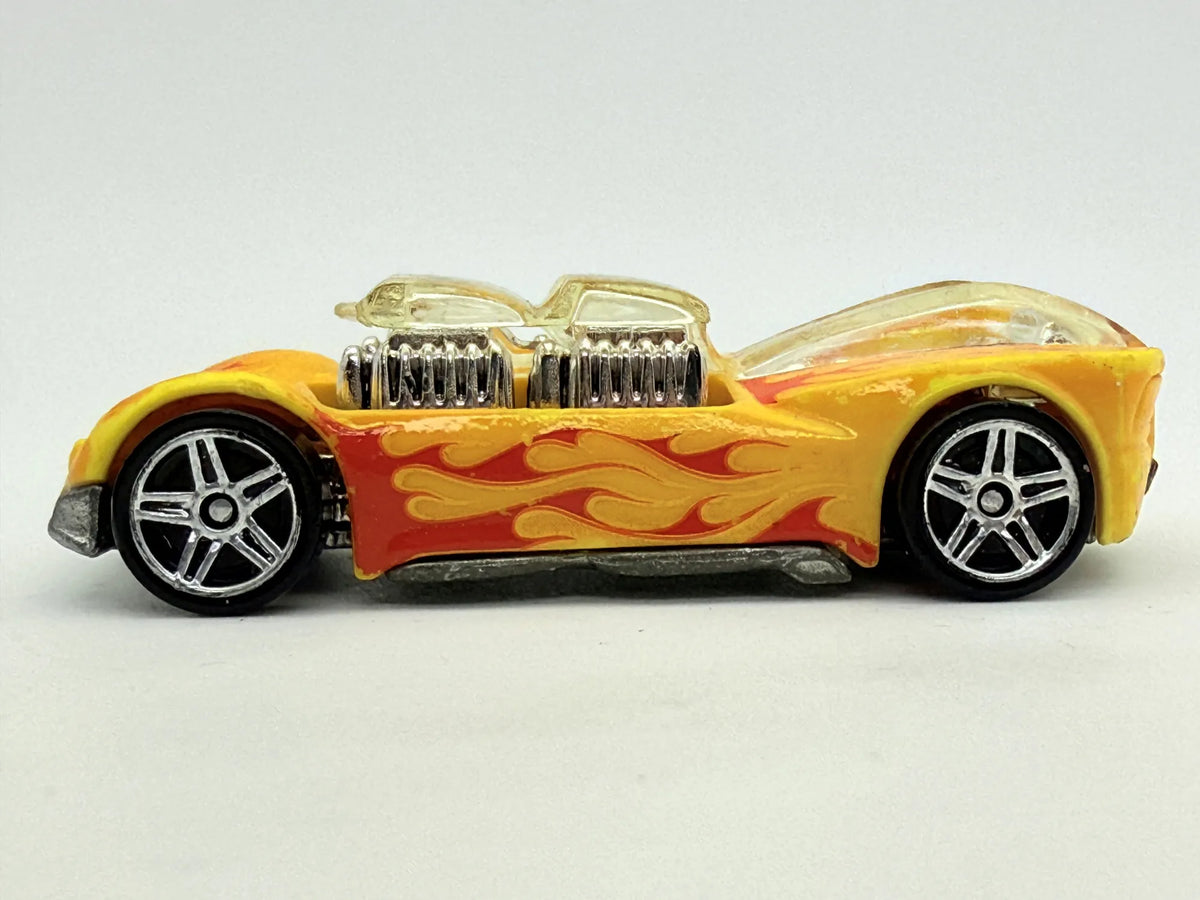 What-4-2 Hot Wheels 2004 Żółty Color Shifters 1:64 hot wheels – zdjęcie 3
