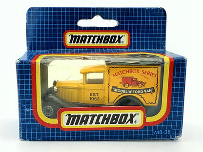 FORD MODEL A VAN, Matchbox, Made in Macau, Die cast Mb-38, Żółty, 1:64 – zdjęcie 3