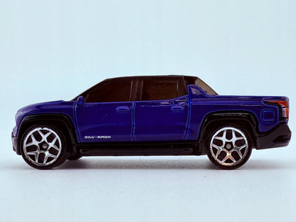 SILVERADO EV RST, Hot Wheels 2023, HRY63, Niebieski,, 1:64, Resoraki – zdjęcie 3