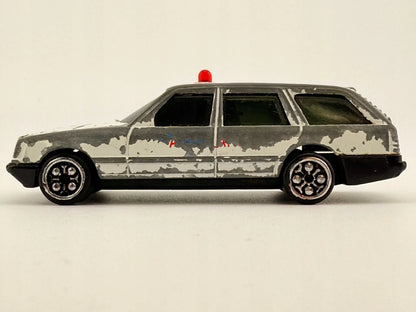 AMBULANCE, Resoraki, Die cast 8917, Biały, 1:64 – zdjęcie 3
