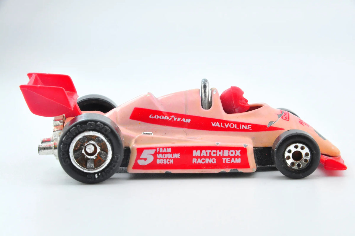 F1 Racer, Matchbox 1984, Vintage Model Die cast, Resoraki, Różowy, 1:59 – zdjęcie 3