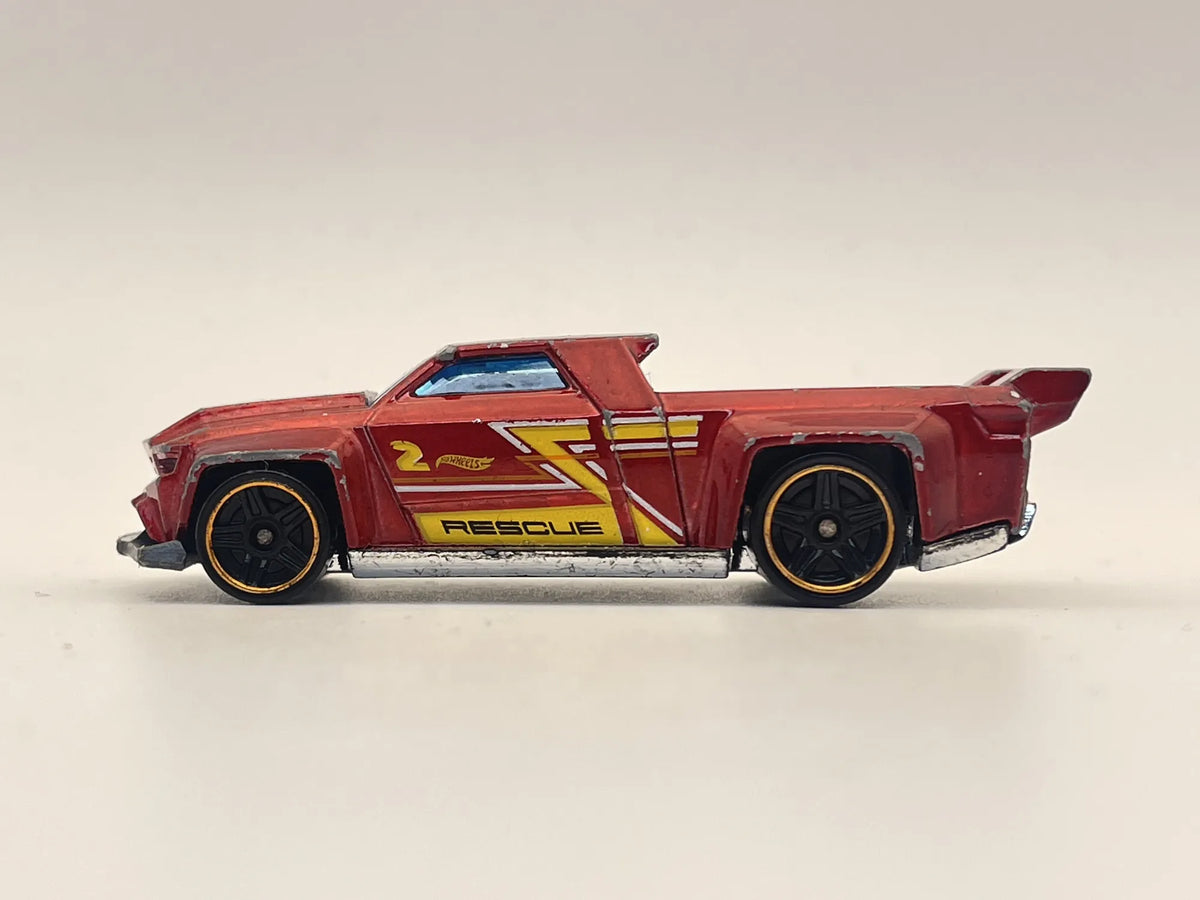 SOLID MUSCLE, RESCUE, Hot Wheels 2017, Die cast DTX17, Czerwony, 1:64 – zdjęcie 3