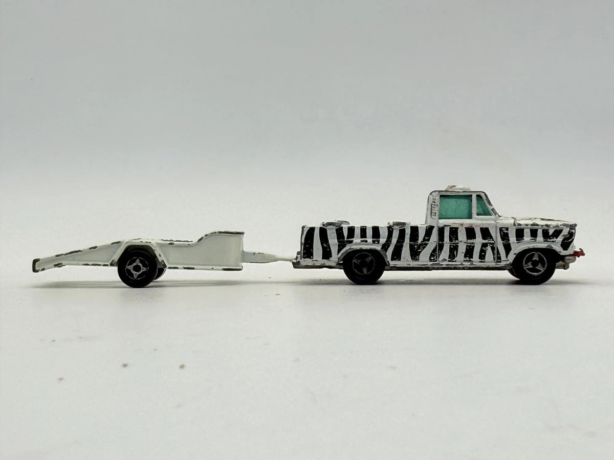 DODGE SAFARI PICK UP Z PRZYCZEPĄ Majorette Made in France Biały 1:64 – zdjęcie 3