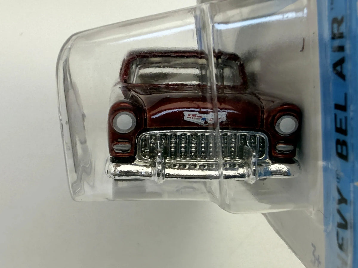 '55 Chevy Bel Air Hot Wheels 2022 Czerwony 1:64 Samochód osobowy – zdjęcie 3