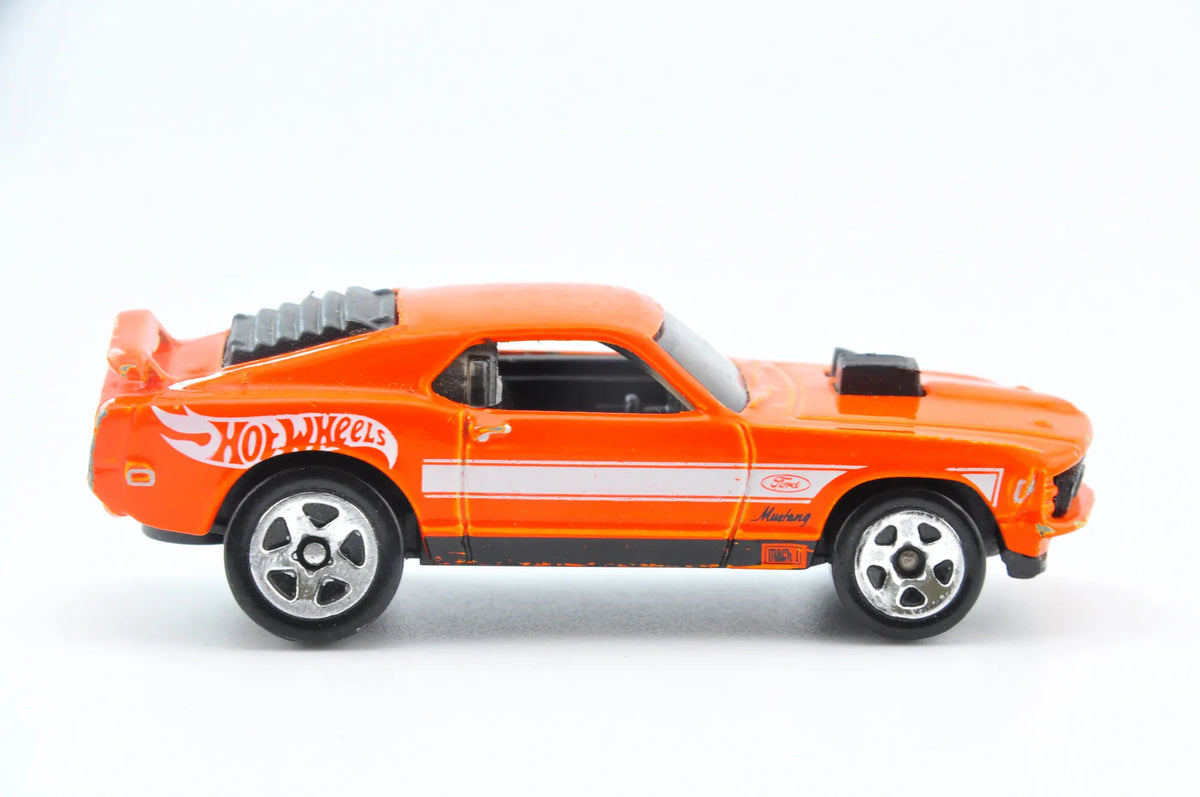 Ford Mustang Mach 1, Hot Wheels, die cast resoraki, 1:64 – zdjęcie 3