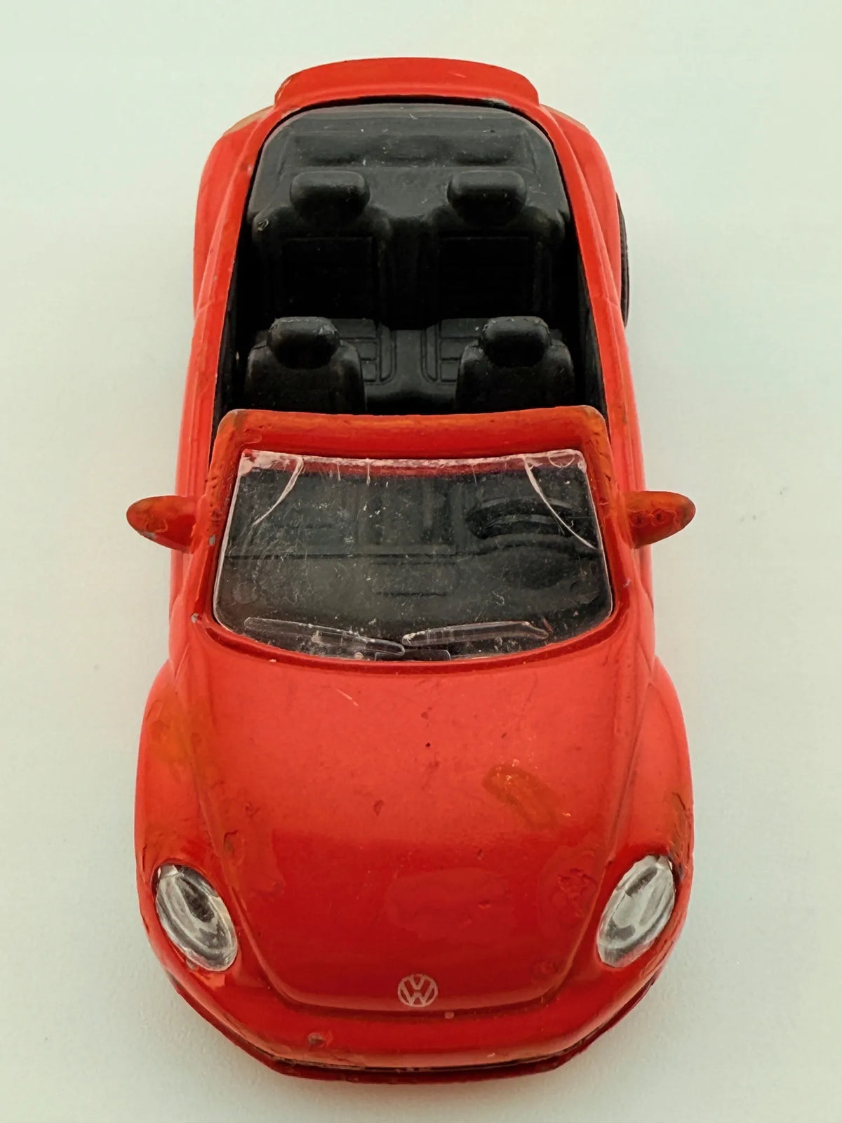 Vw Beetle Matchbox Czerwony 1:64 – zdjęcie 3