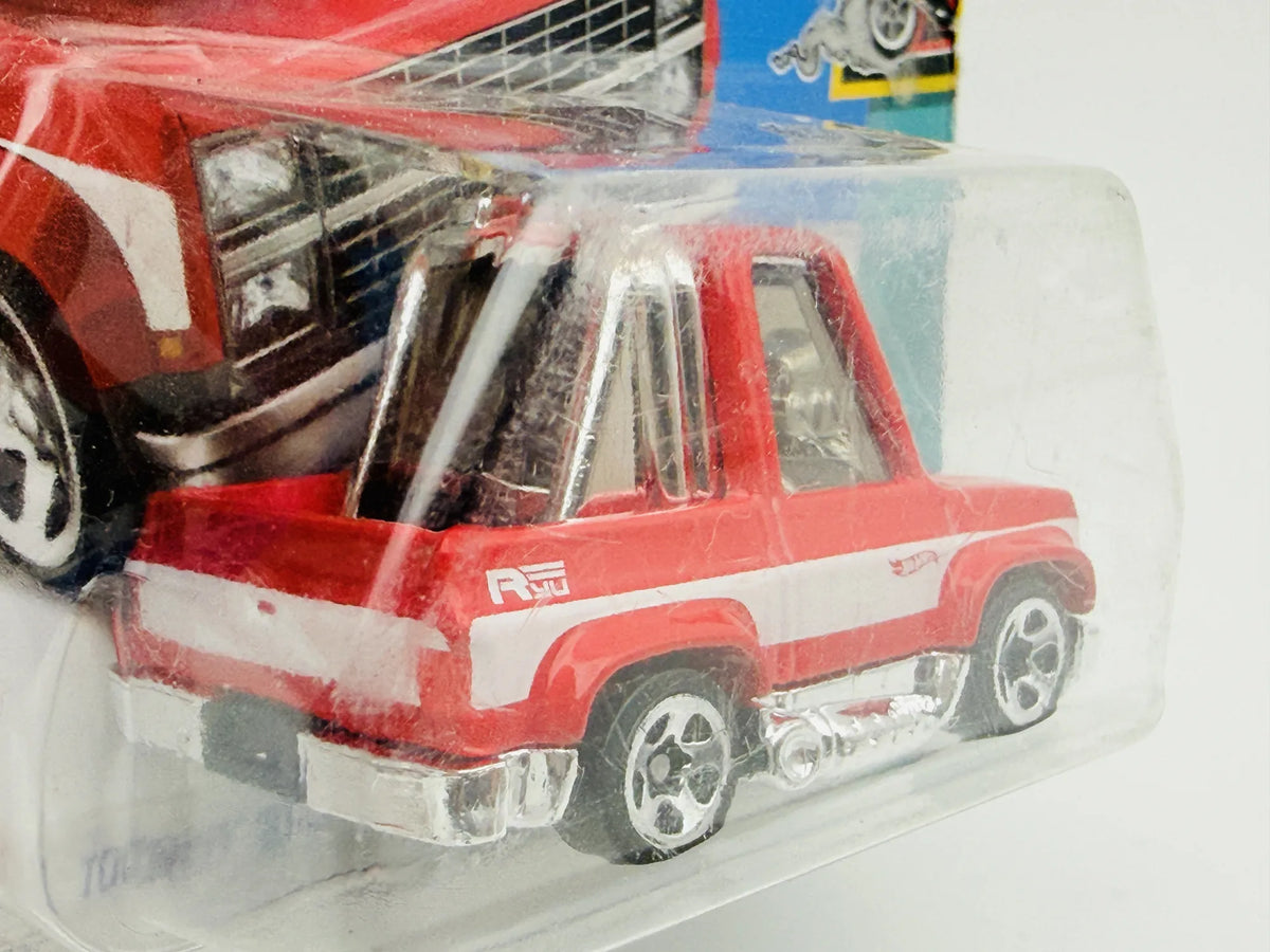 Chevrolet Silverado Hot Wheels 2022 Tooned 1:64 Pickup Blister Czerwony – zdjęcie 3