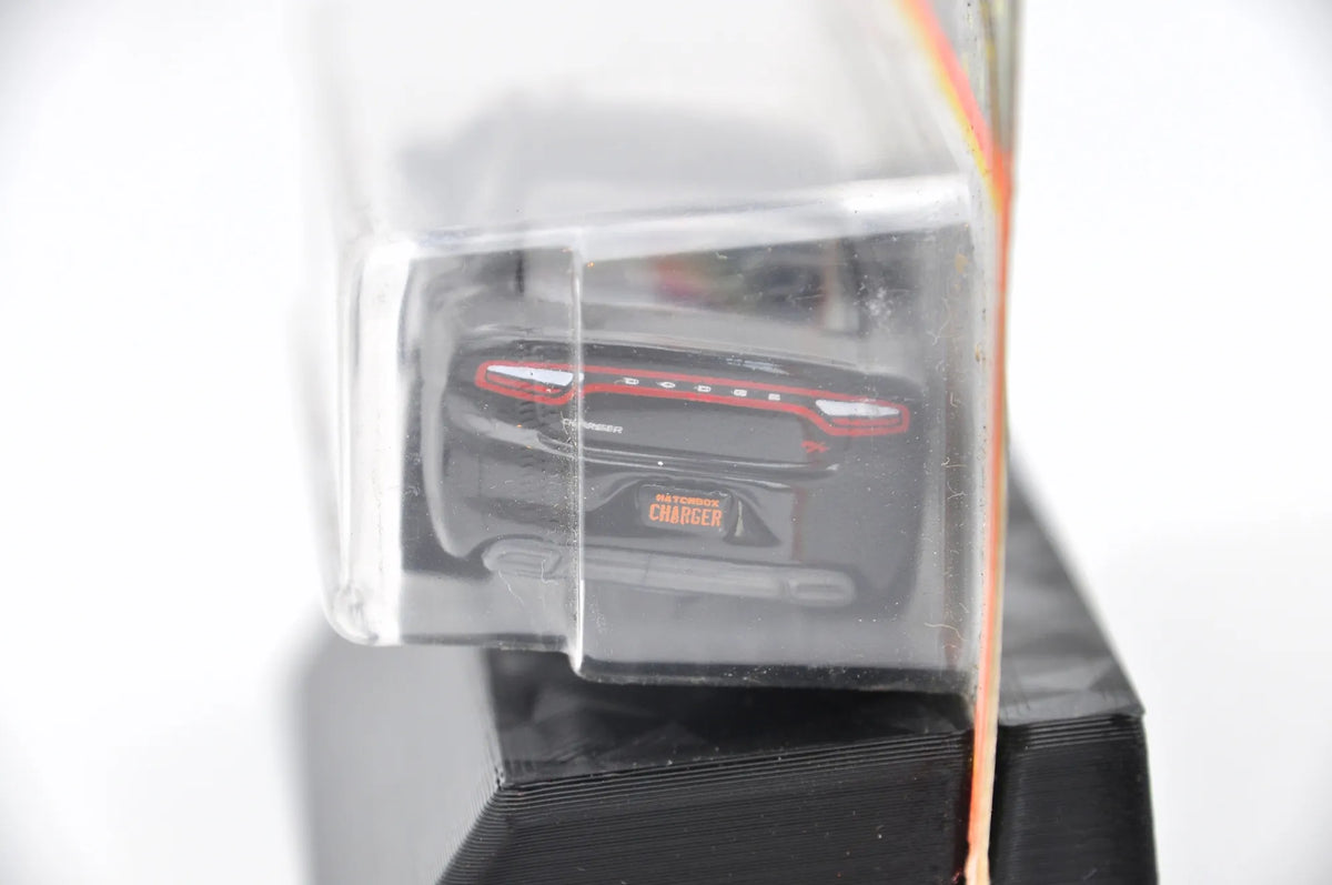 2018 DODGE CHARGER Matchbox 2022 Czarny 1:64 – zdjęcie 3