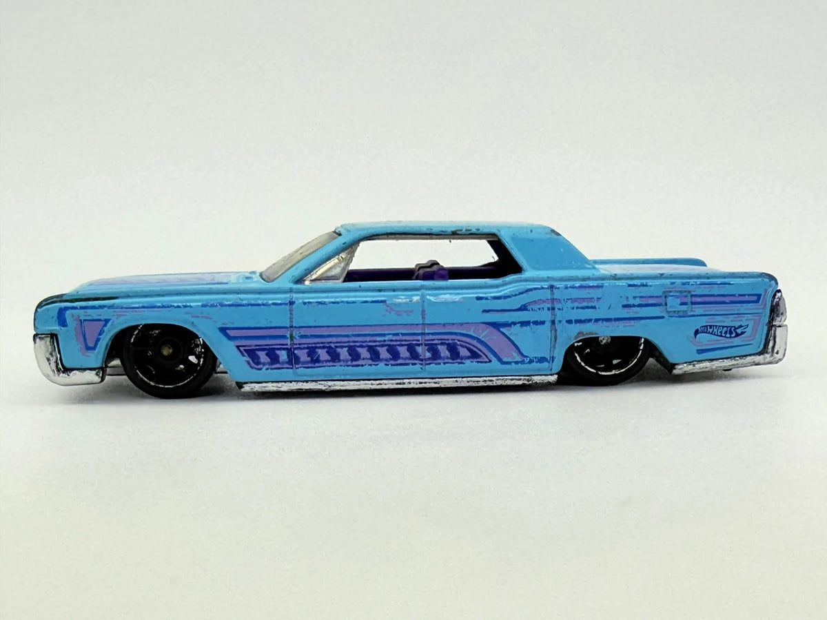 Continental Hot Wheels Niebieska 1:64 – zdjęcie 3