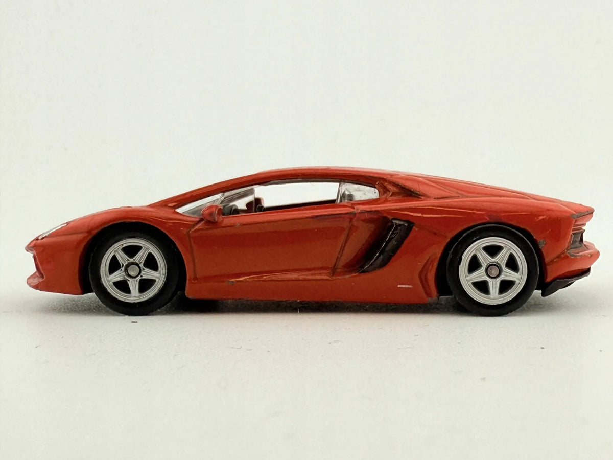 Lamborghini Aventador Lp700-4 Welly Czerwony 1:64 – zdjęcie 3