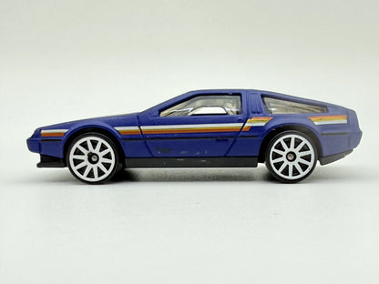 DELOREAN DMC-12, Hot Wheels 2009, Die cast R0931, Niebieski, 1:64, Resoraki – zdjęcie 3