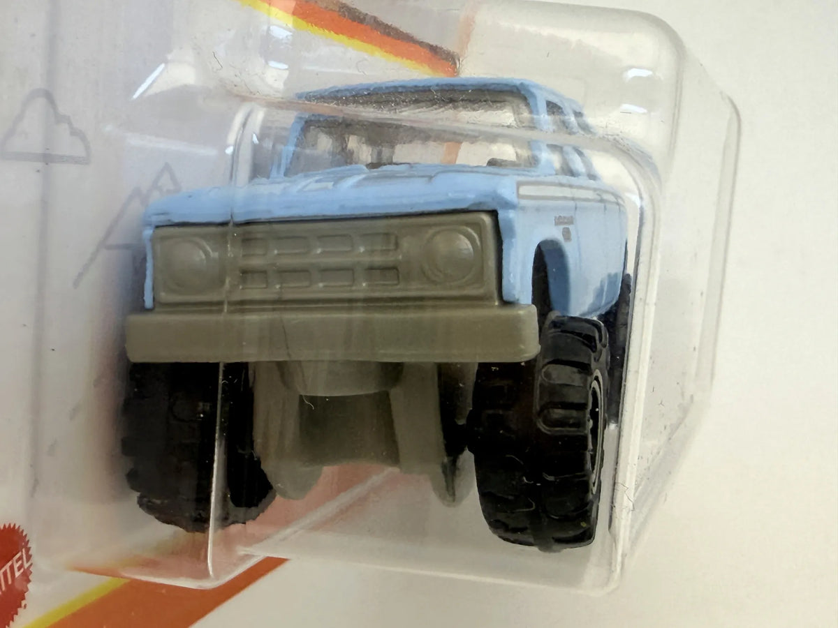 1968 DODGE D200 Superfast Matchbox 2020 Jasnoniebieski 1:64 – zdjęcie 3