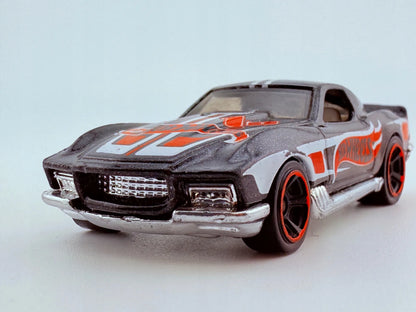 Chevrolet Corvette Sting Ray C2 Mainline Hot Wheels Czarny 1:64 – zdjęcie 3
