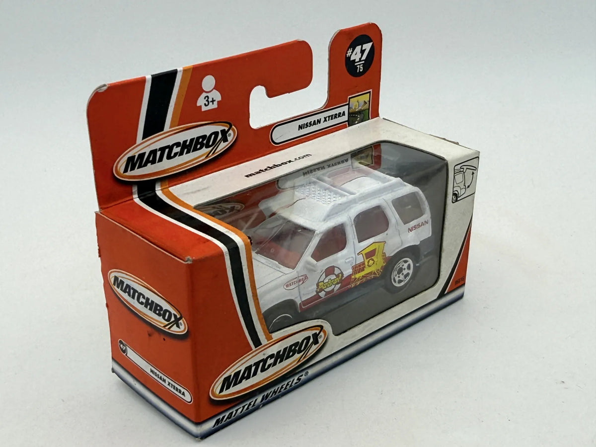 NISSAN XTERRA Surf Patrol Matchbox 2001 Biały 1:64 – zdjęcie 3