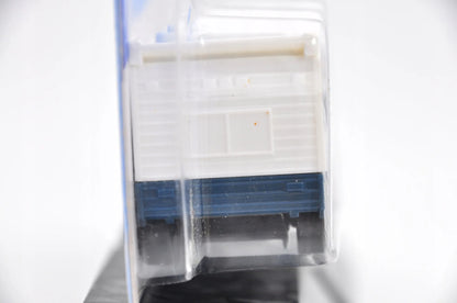 VOLVO 240 DRIFT CAMPER Hot Wheels 2023 Niebieski, 1:64 – zdjęcie 3
