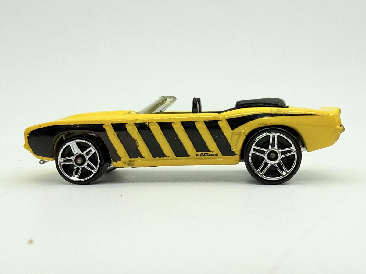'69 Chevrolet Camaro Cabrio, Hot Wheels, Die cast, Resoraki, Żółty, 1:64 – zdjęcie 3
