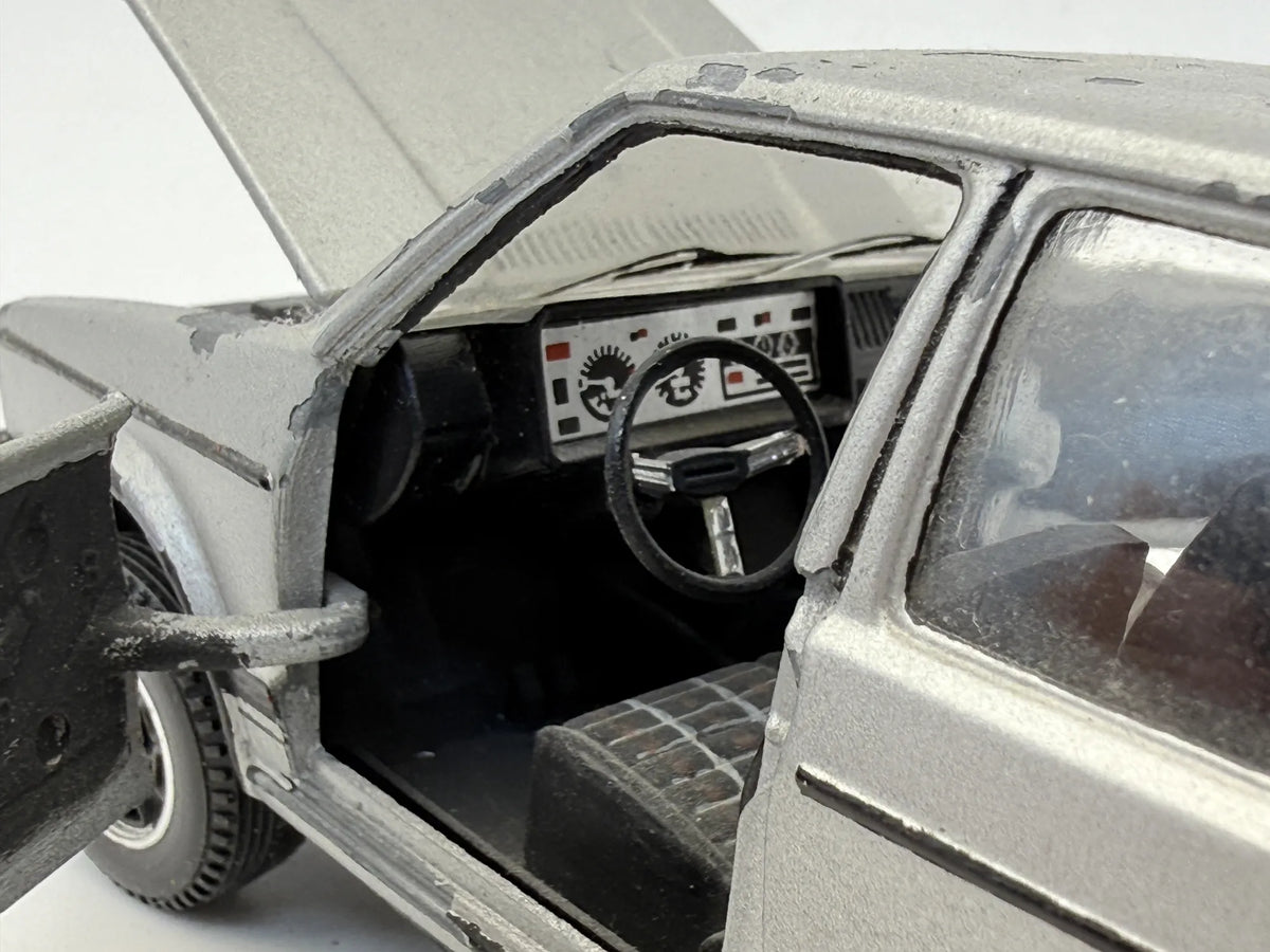 Volkswagen Golf GTI MK1 Mebetoys Srebrny 1:25 Made in Italy – zdjęcie 3