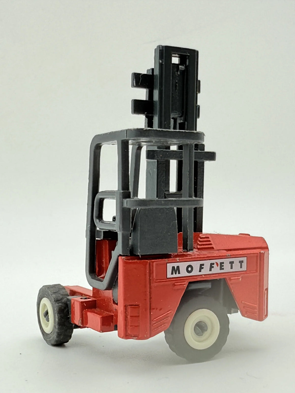 MOFFETT MITNEHMSTAPLER, Conrad Modelle, Wózek widłowy, Czerwony, 1:64 – zdjęcie 3