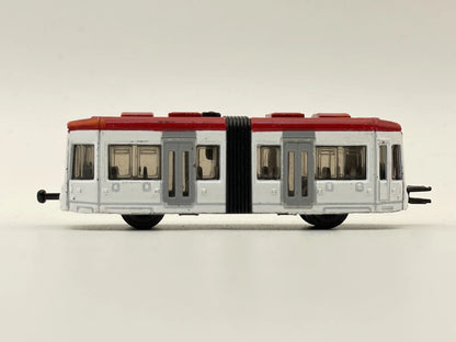 Tramwaj Miejski SIKU 1:87 Czerwono-Biały – zdjęcie 3