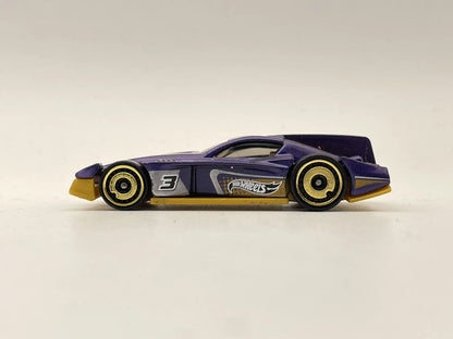 FORMUL8R, 3, Hot Wheels 2005, Die cast 1 NL, Fioletowy, 1:64, Resoraki – zdjęcie 3