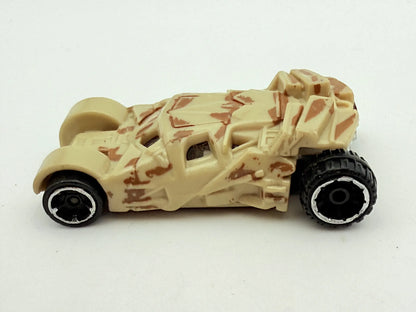 Batmobile Hot Wheels Beżowy 1:64 – zdjęcie 3