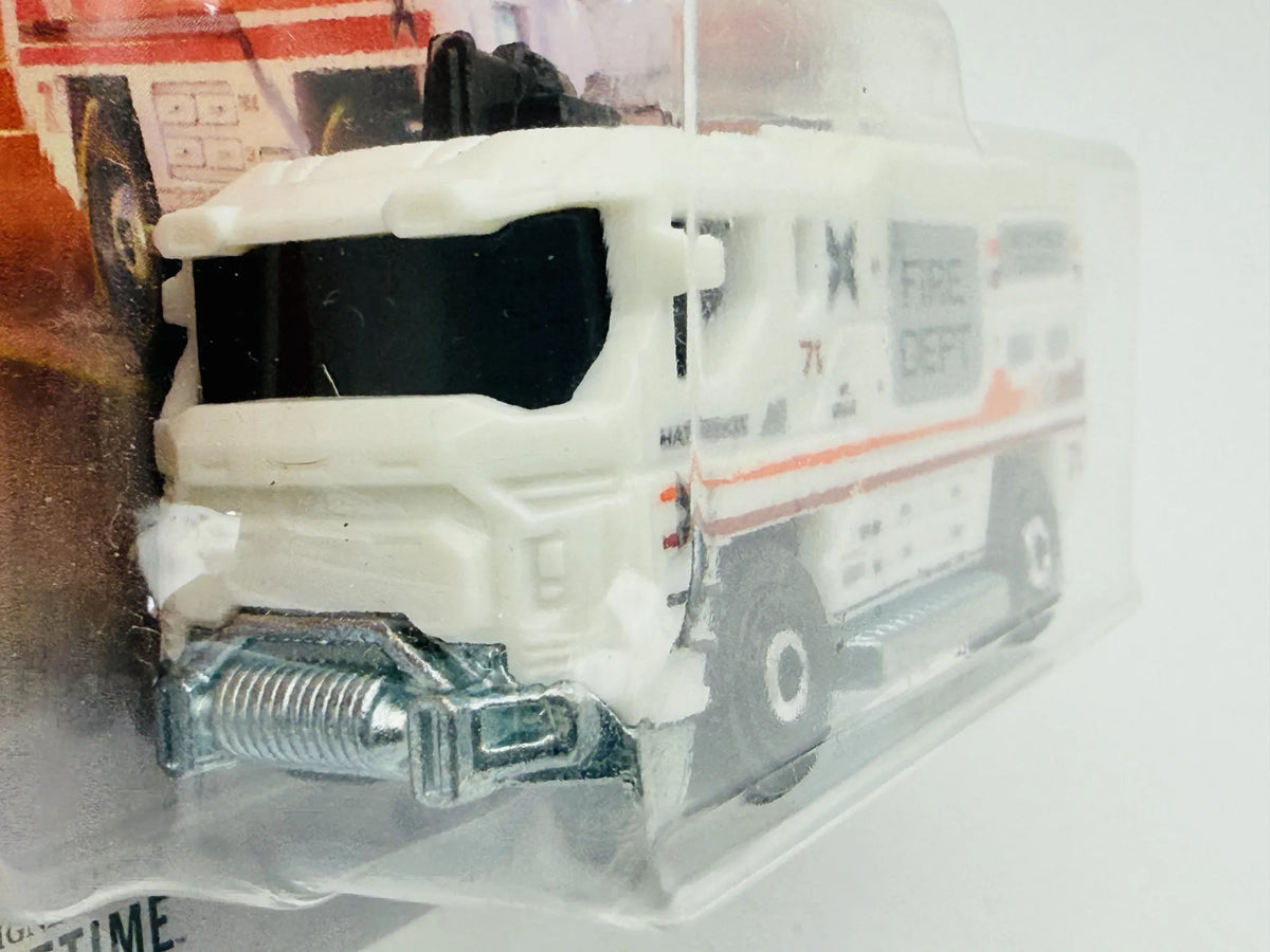Blaze Buster II Matchbox 2024 Mainline 1:64 Wóz strażacki Straż pożarna – zdjęcie 3