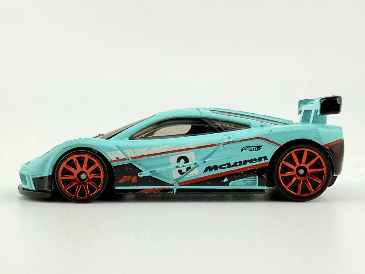 MCLAREN F1 GTR, Hot Wheels 2017, Die cast P40, Miętowy, 1:64, Resoraki – zdjęcie 3
