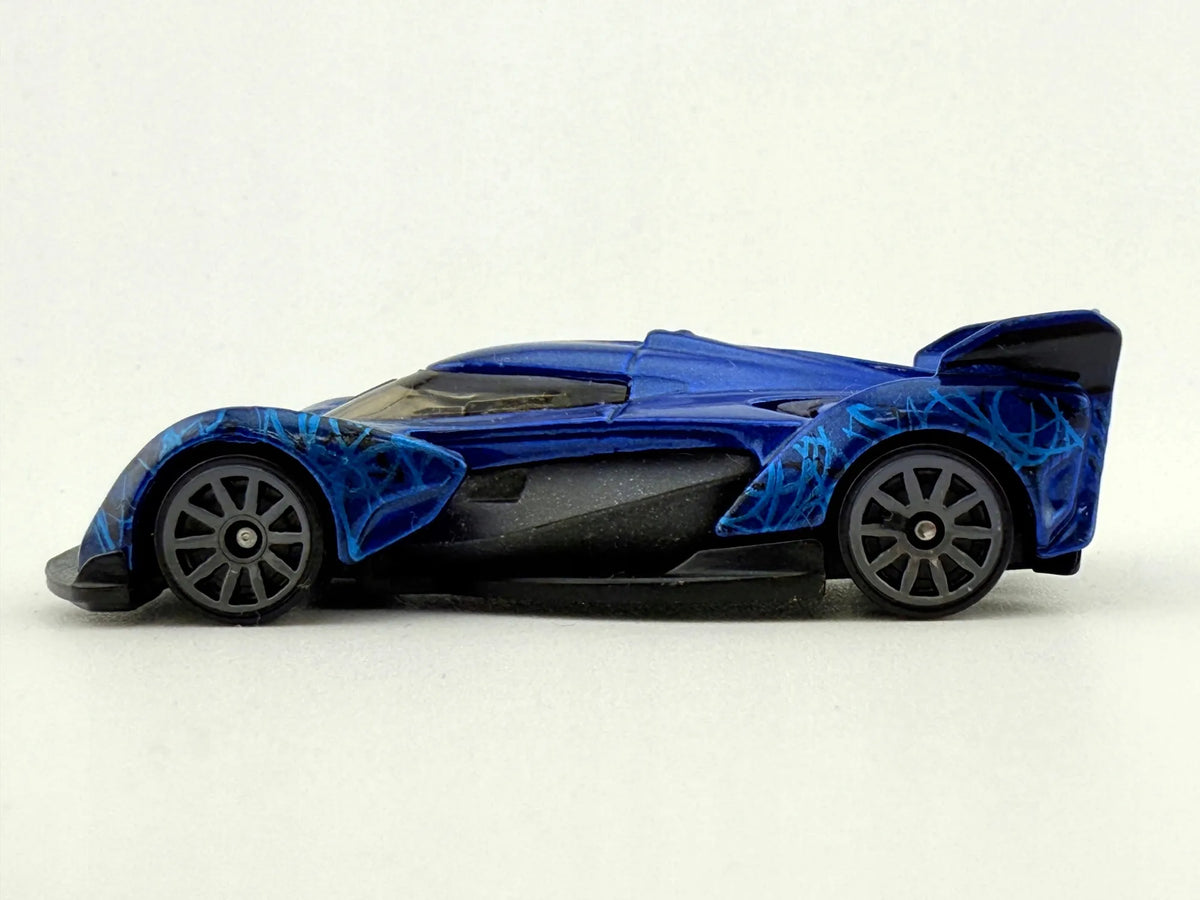 MCLAREN SOLUS GT, Hot Wheels 2023, Die cast HKG70, Granat., 1:64, Resoraki – zdjęcie 3