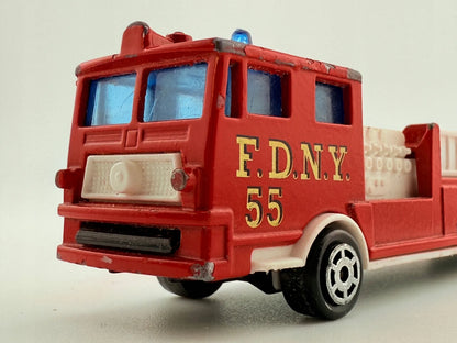 Pompier Grande Echelle Straż pożarna Majorette Czerwony 1:86 – zdjęcie 3