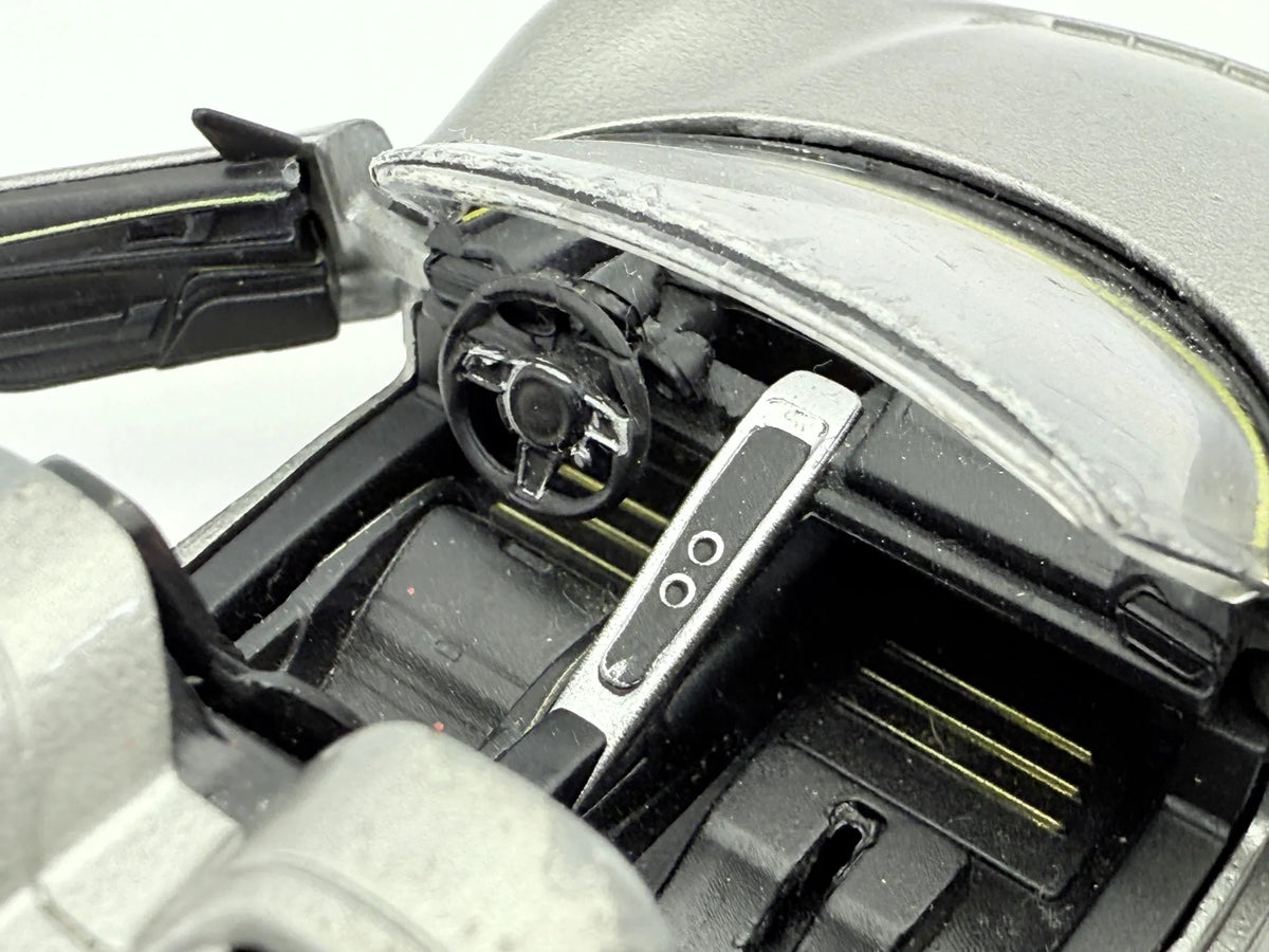 Porsche 918 Spyder Welly Srebrny 1:43 – zdjęcie 3