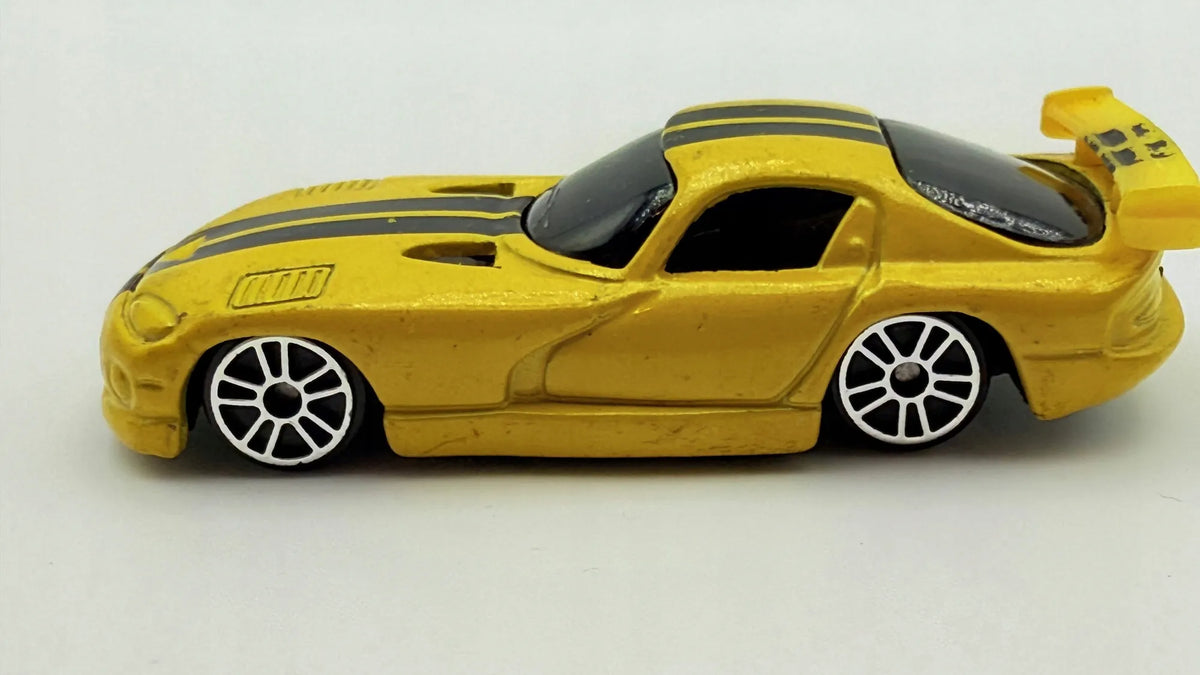 1998 Dodge Viper Gts Maisto 2003 Żółty 1:64 – zdjęcie 3