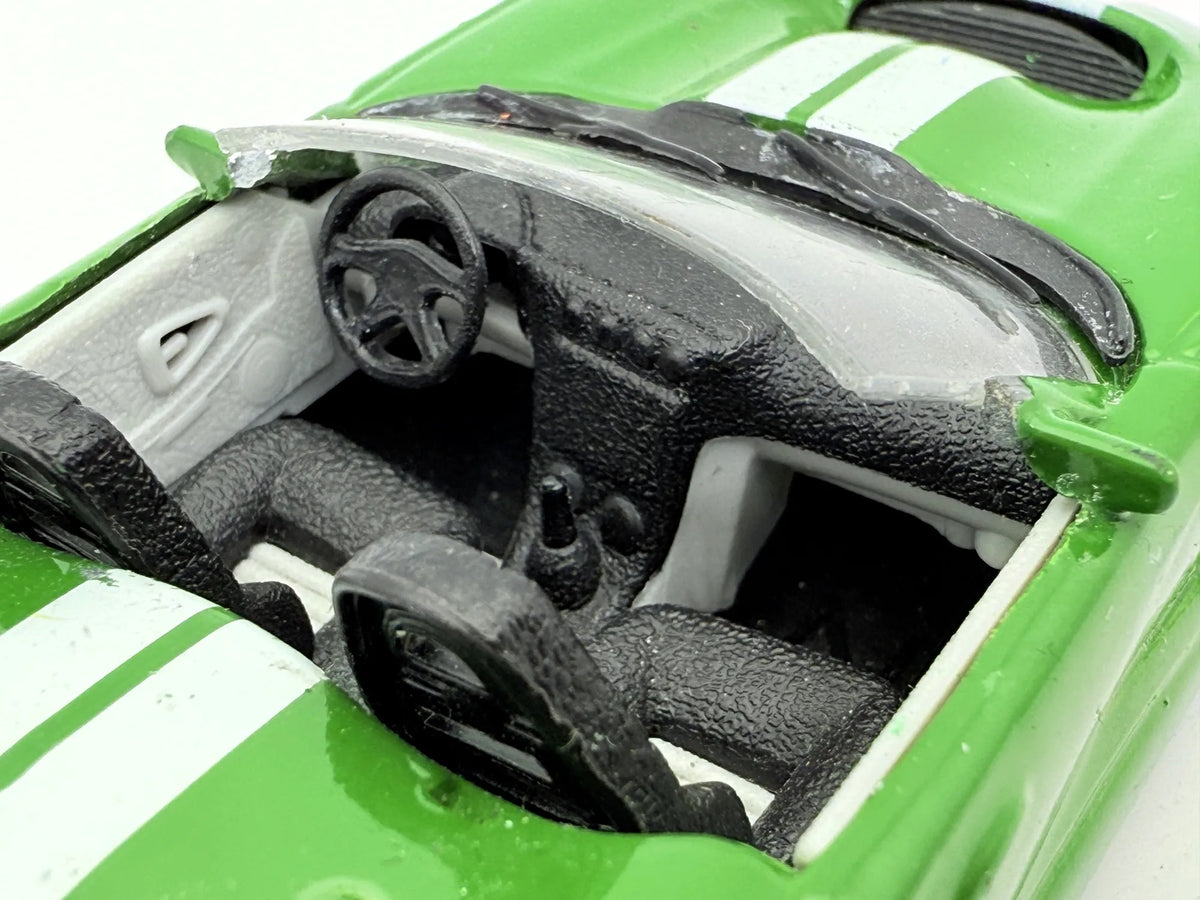 Sportowy Kabriolet Bburago Zielony 1:64 – zdjęcie 3