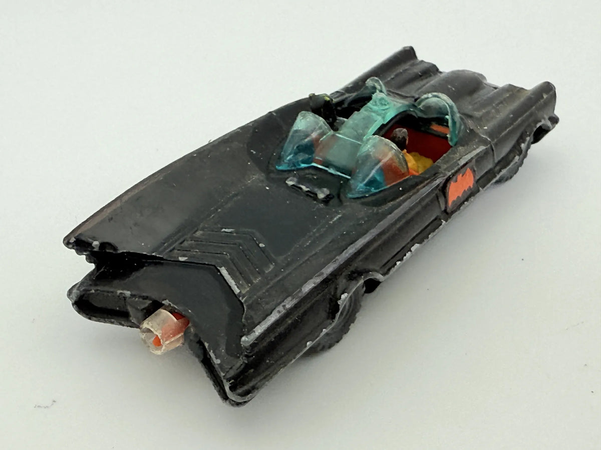 Batmobile i 2 figurki, Corgi, Made in Great Britain, Die cast 1:64 – zdjęcie 3