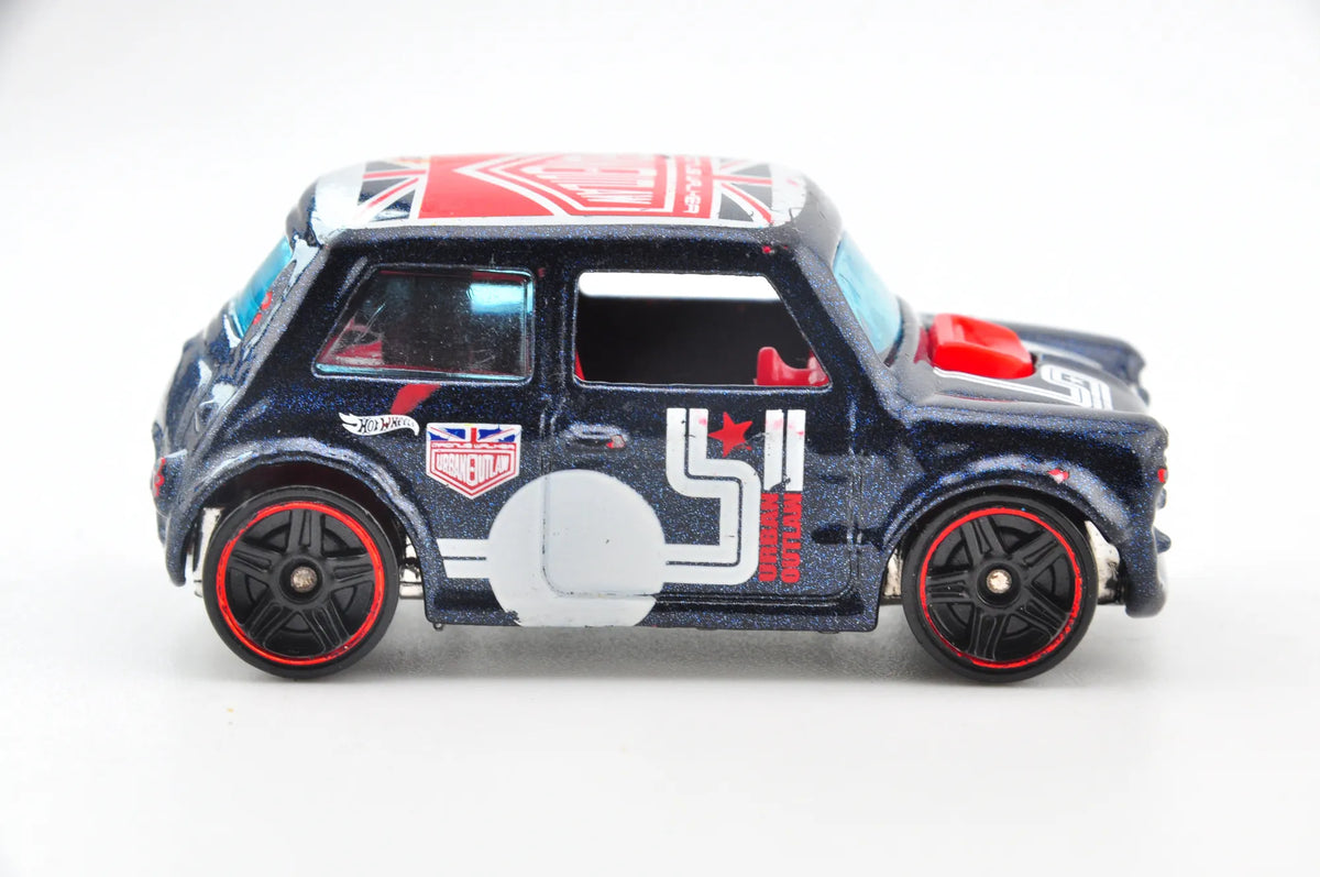 Morris Mini Hot Wheels 2014 Ciemnoniebieski 1:64 – zdjęcie 3