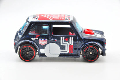 Morris Mini Hot Wheels 2014 Ciemnoniebieski 1:64 – zdjęcie 3