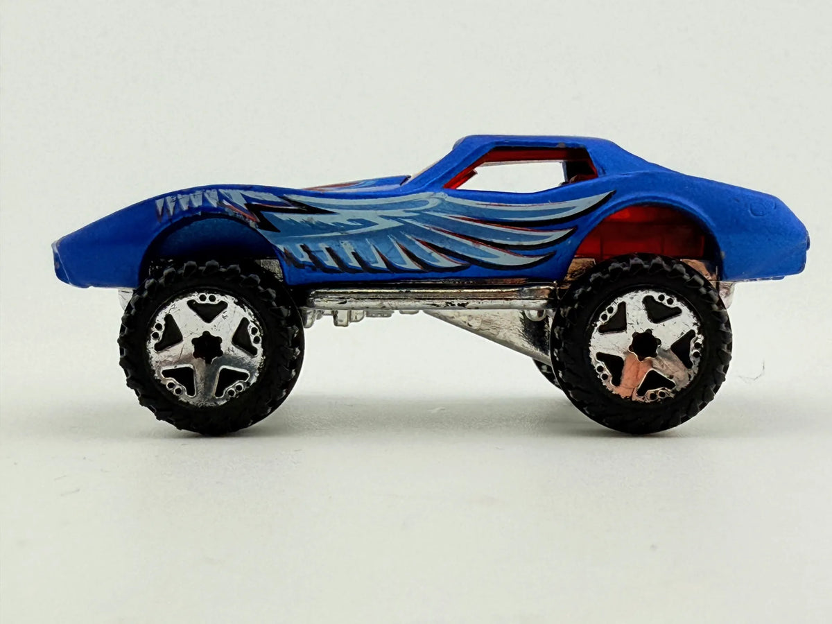 Chevrolet Corvette C3 Baja Hot Wheels Niebieski 1:64 – zdjęcie 3